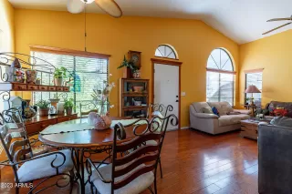 Photo #1: 6627919 Listing 