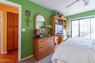 Photo #6: 6627919 Listing 