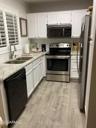 Photo #1: 6627995 Listing