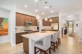 Photo #3: 6628009 Listing 