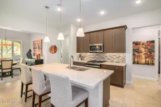 Photo #4: 6628009 Listing 