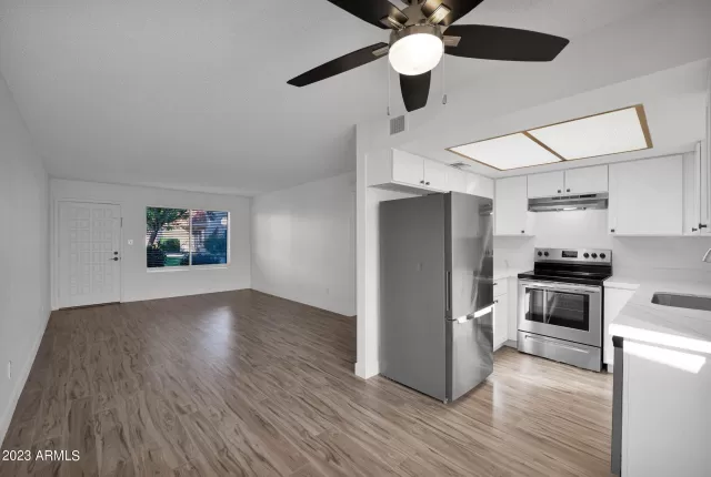 MLS: 6628032 Condo For Sale