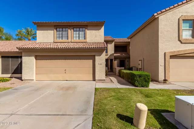 MLS: 6628241 Condo For Sale