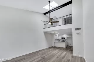 Photo #2: 6628432 Listing