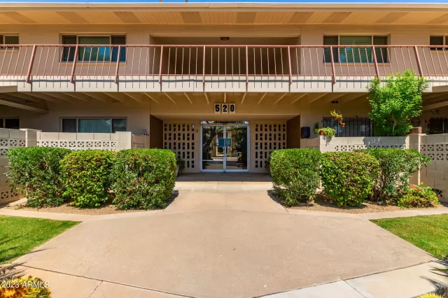 MLS: 6628433 Condo For Sale