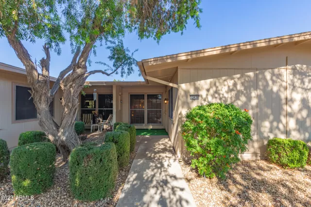 MLS: 6628522 Condo For Sale