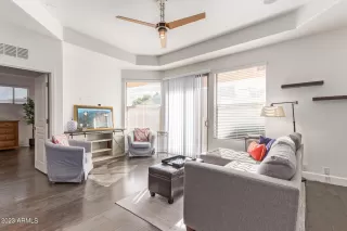 Photo #2: 6628554 Listing