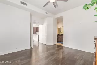 Photo #6: 6628554 Listing