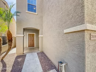 Photo #3: 6628655 Listing 