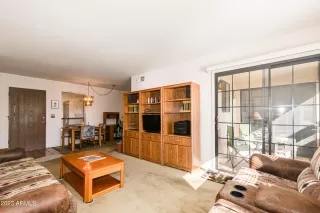 Photo #3: 6628665 Listing 