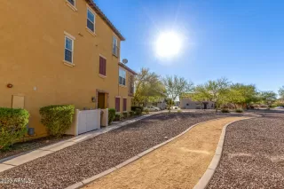 Photo #1: 6628868 Listing 