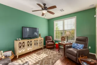 Photo #3: 6628868 Listing 