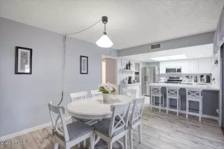 Photo #1: 6628888 Listing 