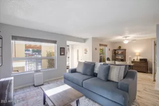 Photo #4: 6628888 Listing 