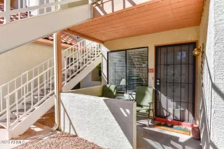 Photo #2: 6628901 Listing