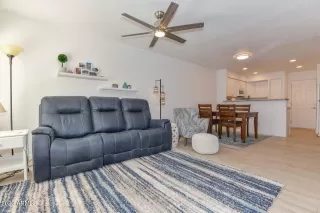 Photo #3: 6628901 Listing