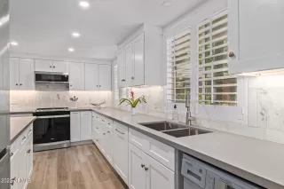 Photo #2: 6629024 Listing 