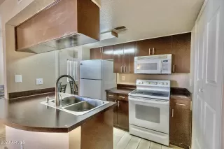 Photo #4: 6629109 Listing 