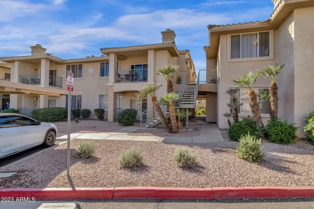 MLS: 6629138 Condo For Sale