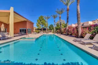 Photo #3: 6629316 Listing