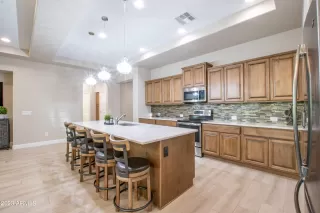 Photo #6: 6629330 Listing 