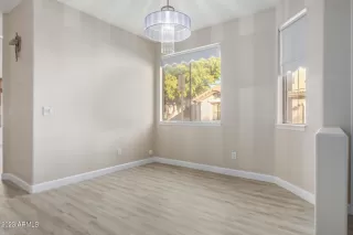 Photo #5: 6629371 Listing