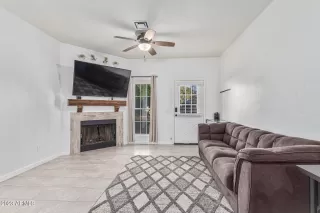 Photo #6: 6629549 Listing