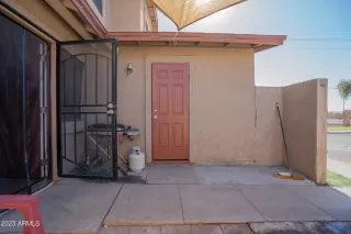 Photo #3: 6629572 Listing