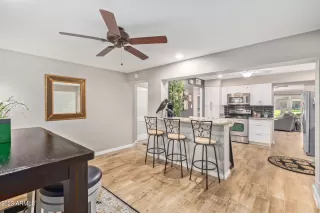 Photo #3: 6629602 Listing 