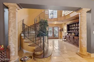 Photo #4: 6629710 Listing