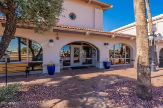 Photo #4: 6629925 Listing