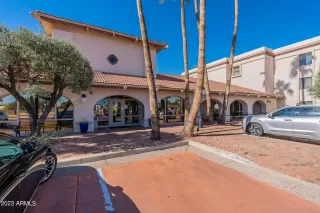 Photo #6: 6629925 Listing