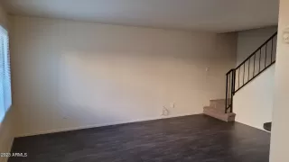 Photo #6: 6630129 Listing