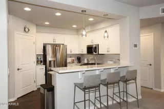 Photo #1: 6630131 Listing 