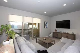 Photo #5: 6630131 Listing 