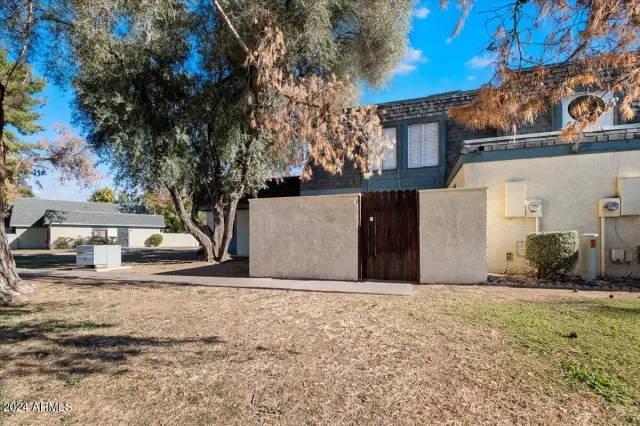 MLS: 6630468 Condo For Sale