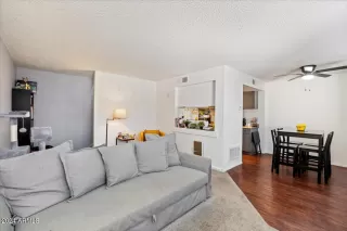 Photo #4: 6630468 Listing 