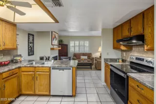 Photo #4: 6630492 Listing 