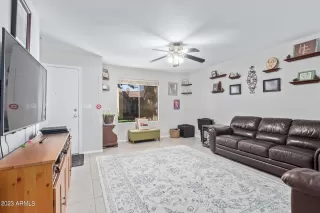 Photo #4: 6630720 Listing