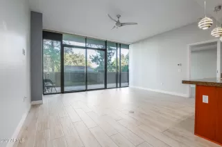 Photo #5: 6630740 Listing 