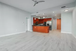 Photo #6: 6630740 Listing 