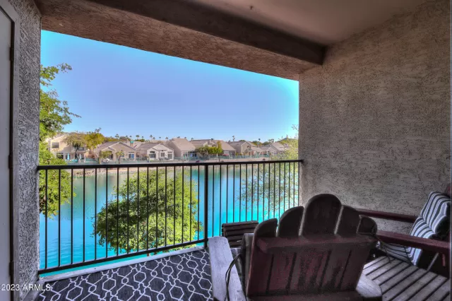 MLS: 6630793 Condo For Sale