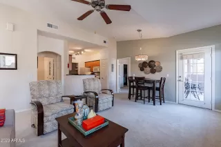 Photo #6: 6630894 Listing 