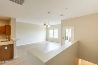 Photo #6: 6630933 Listing