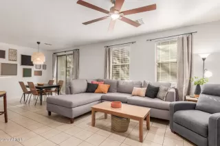 Photo #2: 6631183 Listing