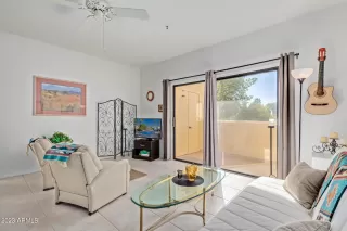 Photo #3: 6631196 Listing