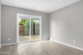 Photo #3: 6631208 Listing 