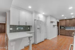 Photo #3: 6631251 Listing 