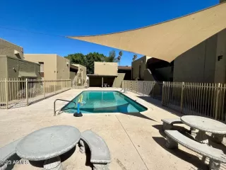 Photo #6: 6631431 Listing