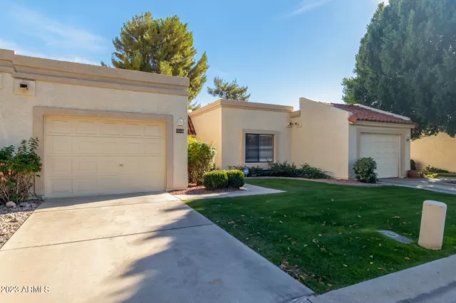 MLS: 6631479 Condo For Sale